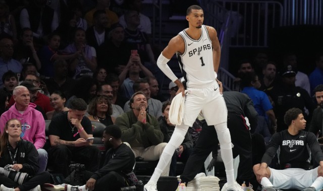 开云电子-27投赛季新高！文班：我有意为之 要提升进攻水平&amp;同时不牺牲防守