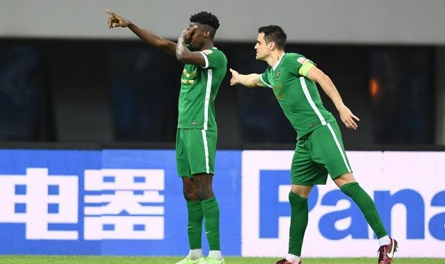 开云登录入口地址-【中超】弗兰克2球韦世豪破门无效 浙江3比0广州队