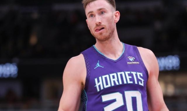 开云官方网站-拉文太贵防守又差？高管：海沃德是湖人补强最优解