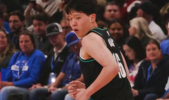 开云官方网站-挤走周琦+逼退杨瀚森！男篮最强中锋确认加盟，郭士强这下稳了！