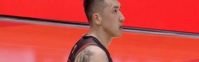 开云官方网站-山东男篮出局，上海男篮晋级半决赛，外援0分，陈林坚21分尽力了