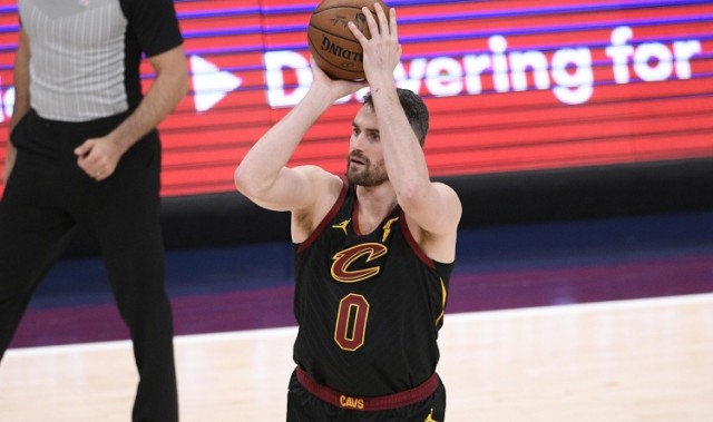 华体官网登录方式-乐福：我去骑士时有一些坏习惯 曾不懂得如何牺牲因身边没有老将