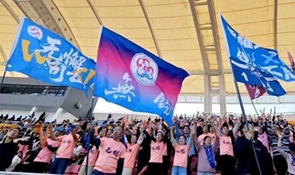 开云电子-全员亮相 10后出战 无锡队出征2026“苏超”