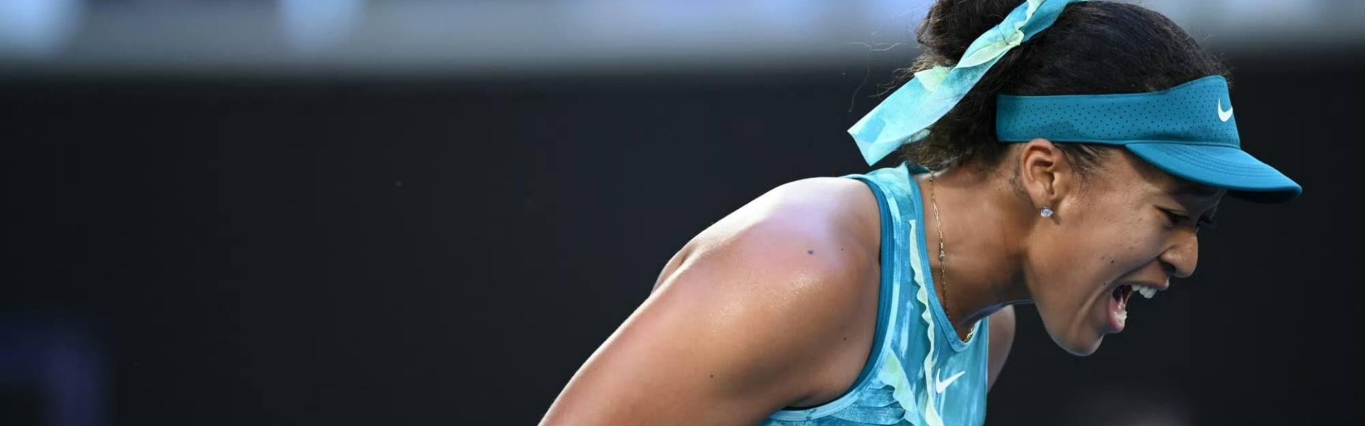 科斯蒂亚不满大坂加油声黑脸握手，后者：很遗憾快退役还让你生气