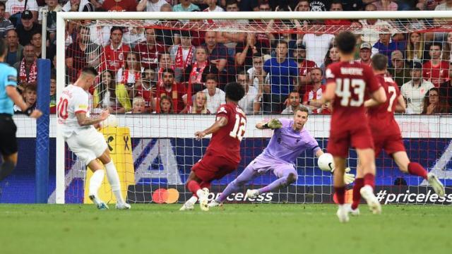 1658971562670041384.jpg skysports-sesko-liverpool_5847401.jpg